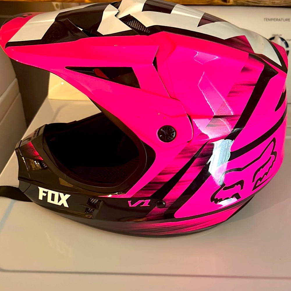Womens Fox racing helmet